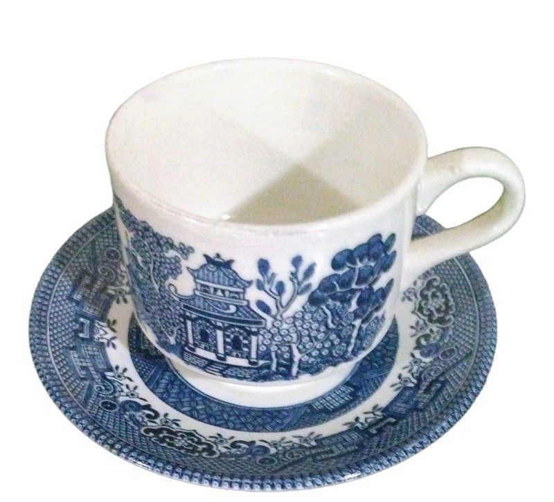 Vintage Churchill England Blue Willow Tea Set