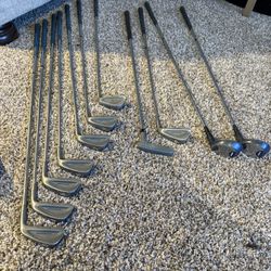 Dunlop Golf Set With Spalding Golf Bag +7 Bats