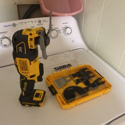 Dewalt 20v oscillating multitool