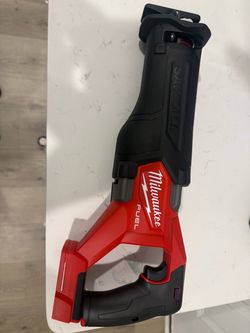 Milwaukee FUEL SAWZALL Reciprocating Saw (Tool Only)