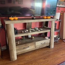 TV STAND / LIVING-ROOM CONSOLE TABLE