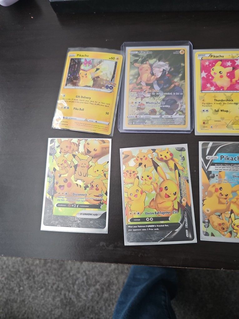 Pikachu Pokemon Cards 