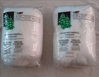 2 New 16oz Soft Snow Fluff 100 % Polyester Fiberfill