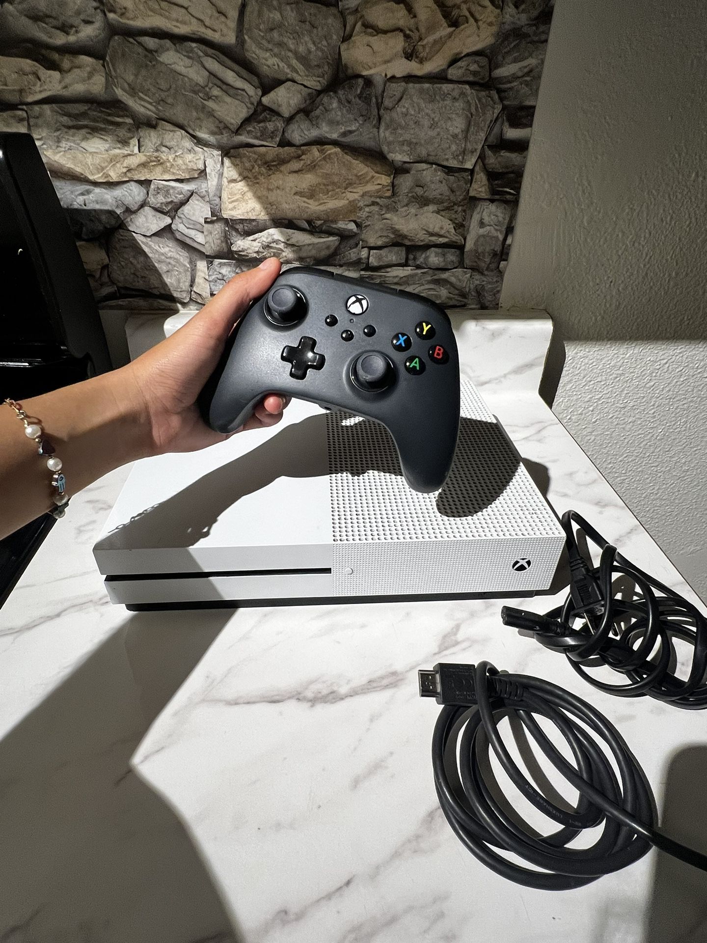 Xbox One S 1TB