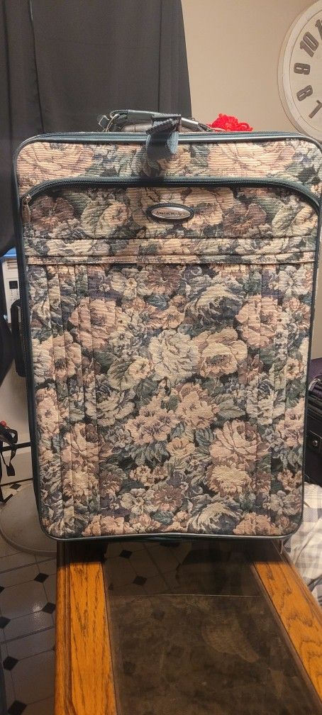 American Flyer Large Floral Suitcase