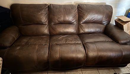 Couch recliners