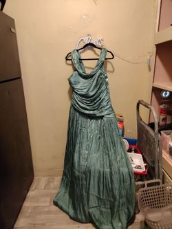 Brina pleated organza gown
