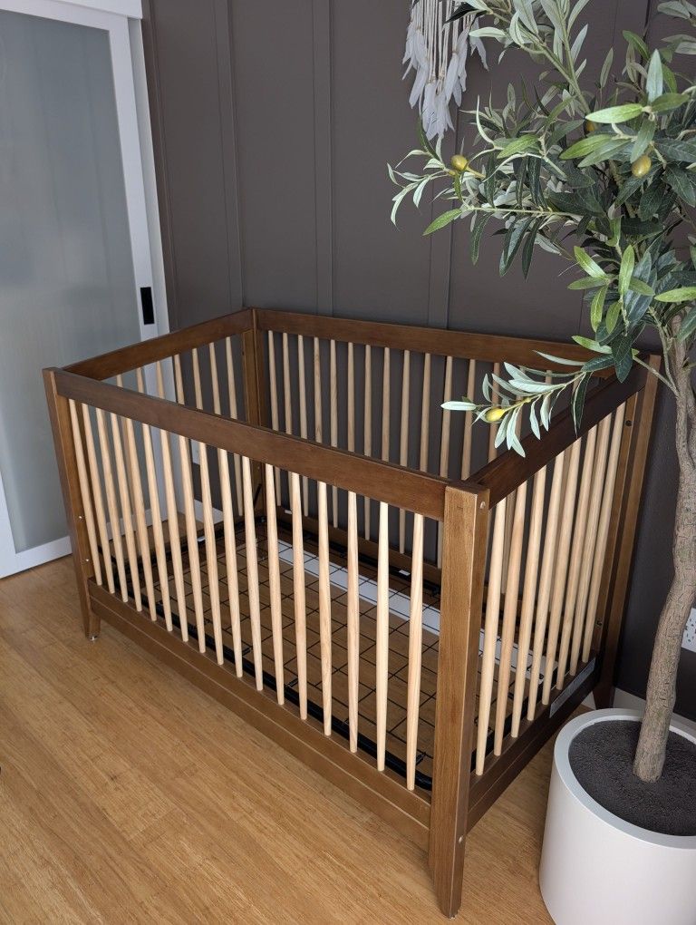 Babyletto Sprout 4-in-1 Convertible Crib - Like New Condition
