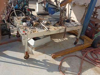Aluminum rolling table