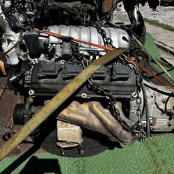 2006 Chrysler 300 SRT 8 Motor 6.1 & Transmission 