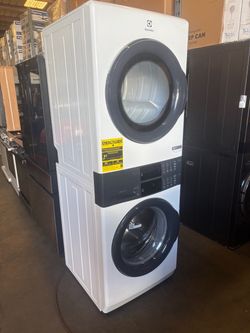 Electrolux Stacked Washer Dryer Unit