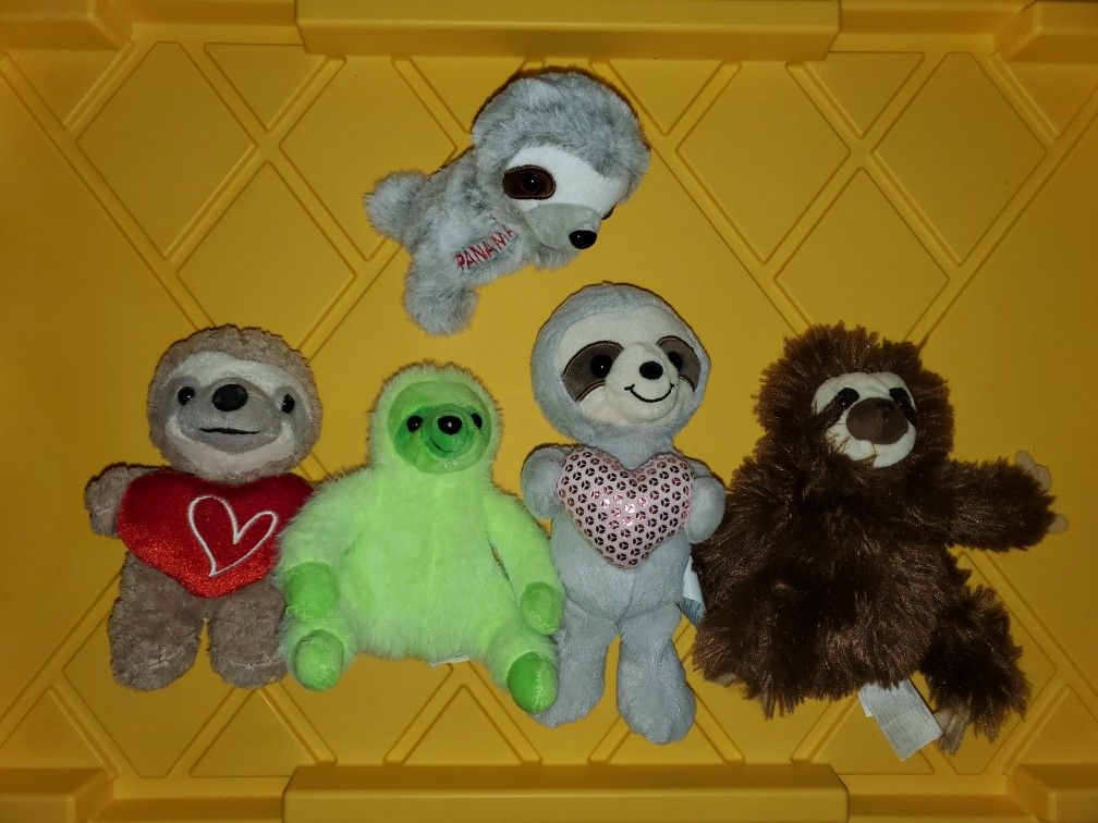 Lof Of 5 Adorable Mini Sloth Plushies
