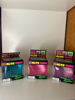NeeDoh Nice Cube