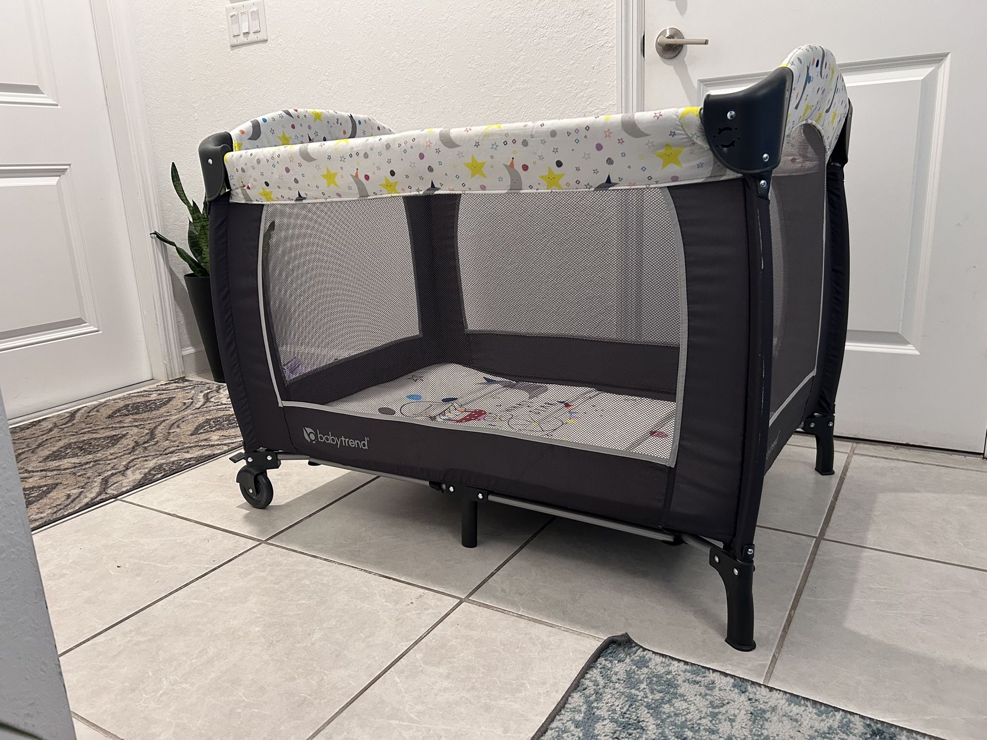 Baby Trend Crib