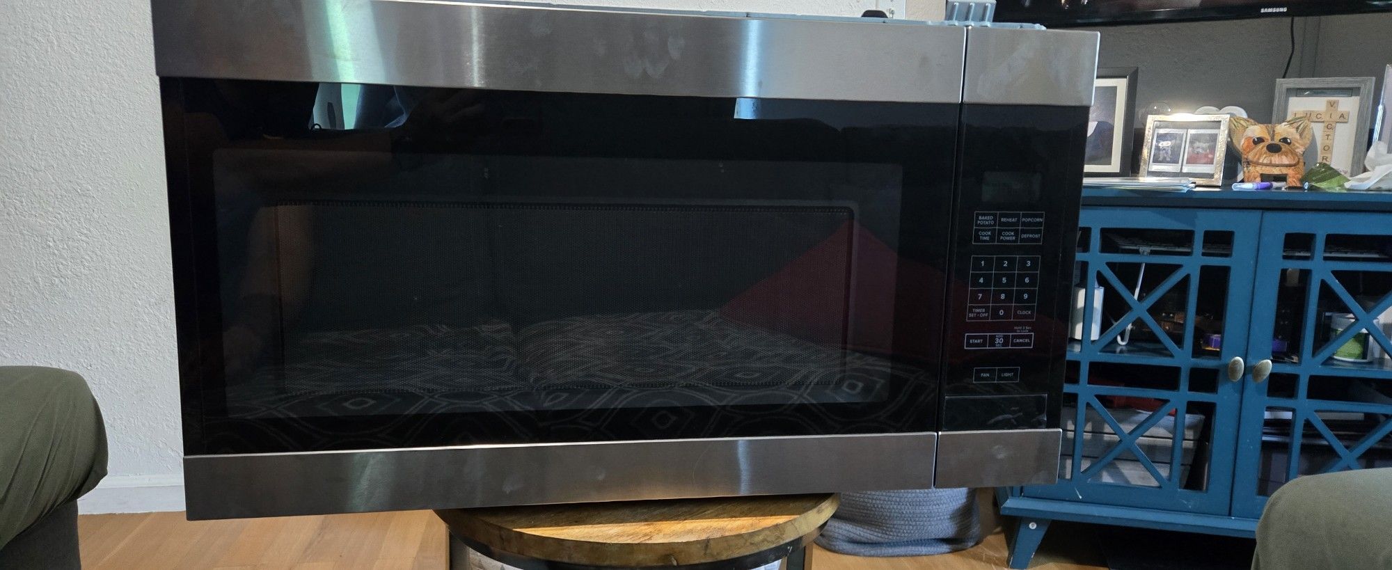 Whirlpool Over the Range Microwave in Stainless Steel