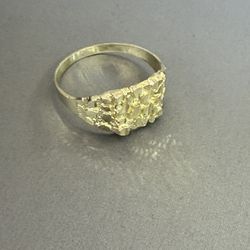 Gold Ring 