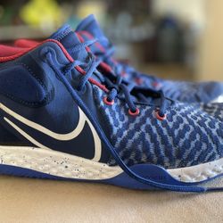 KD TREY VIII BLUE VOID SZ 11 Nike Basketball Shoes 
