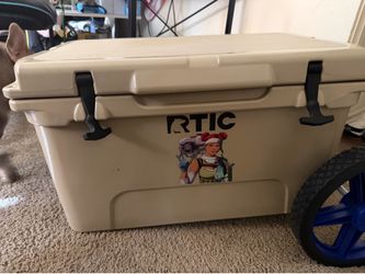 RTIC 32qt COOLER