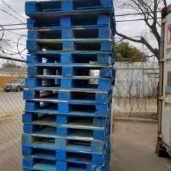 48 x 40 Heavy Duty Block Pallets 