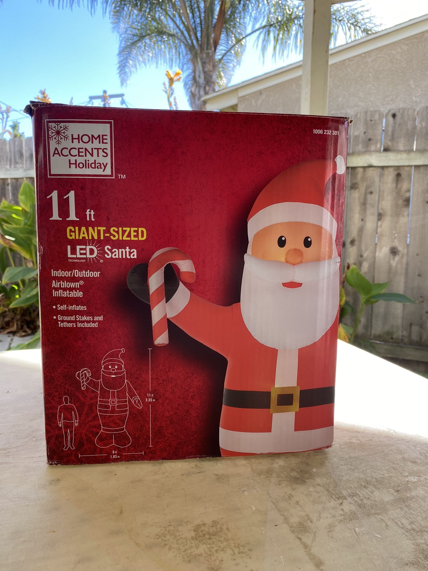 11ft Giant Inflatable Santa LED