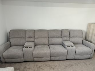 4 seater recliner