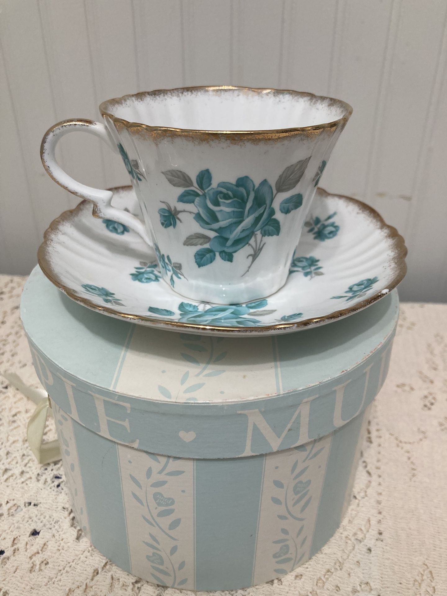 Pretty Vintage Teacup Blue