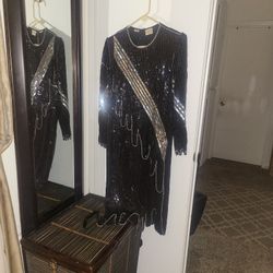 Vintage Sequin Dress Size 8  25.00 
