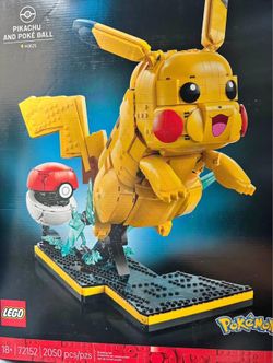 Lego Pokemon Pikachu and Poke Ball (72152)
