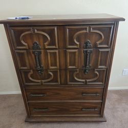 Wood Dresser 