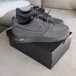 Nike Air Force 1 ‘07 LV8