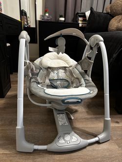 Baby swing