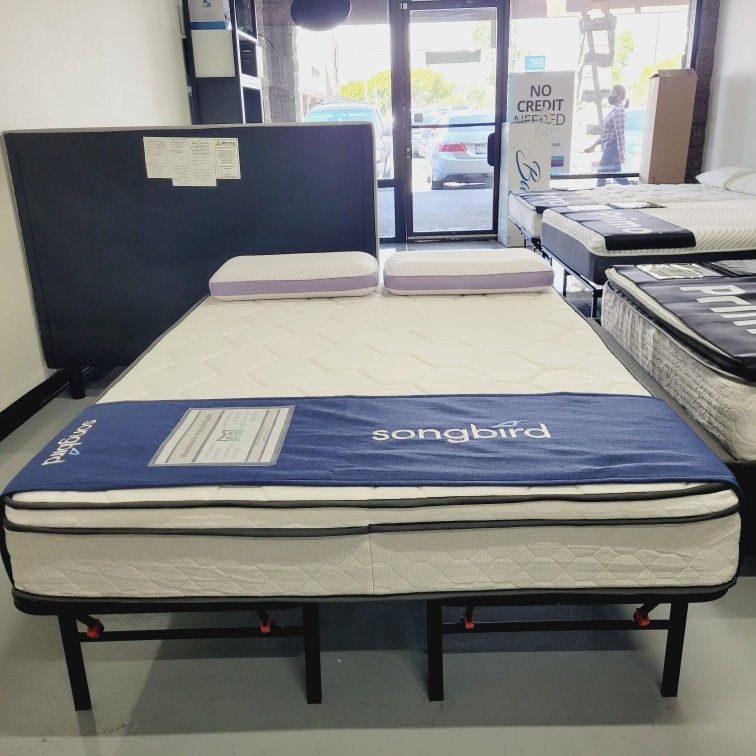 Weekender hybrid Mattress Sale! Cooling Gel Memory Foam And Springs Plush And Firm Bed Available In Twin Full Queen King and California King Size