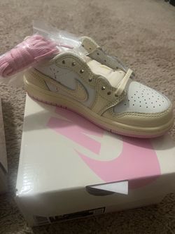 Retro Jordan low Travis Scott