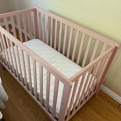 Baby Crib+ Mattress And Extra Baby Stuff..