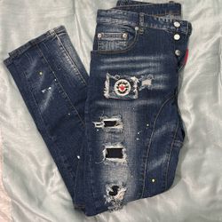 DSQUARED2