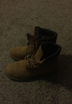 Timberland boots size 12 wheat in color