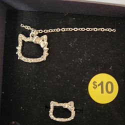 Hello Kitty Necklace And Ring Set