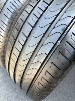 Set 255/45R20 Pirelli Tires
