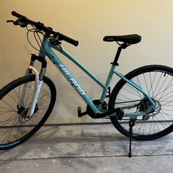 Hiland 700C Hybrid Bike