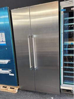 Stainless steel Thermador built in 42” fridge freezer column set
