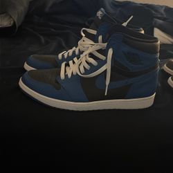 Jordan 1 Black And Blue Royals