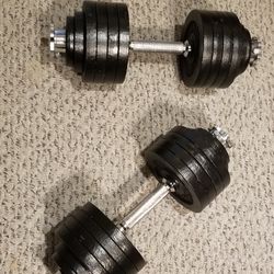 BRAND NEW DUMBELLS (SET) 105 TOTAL POUNDS 16 X 5 POUNDS 4 X 2.5 POUNDS 2 X 1.25 POUNDS 2 DUMBELL HANDLES 10 POUNDS 2 STAR COLLARS FIRM