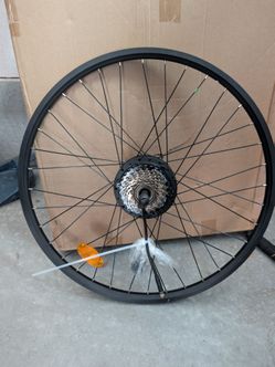 Brand new e-bike 26" wheel with moter 500W Shimano Sprocket 7-Speed MF-TZ500 Screw Ring