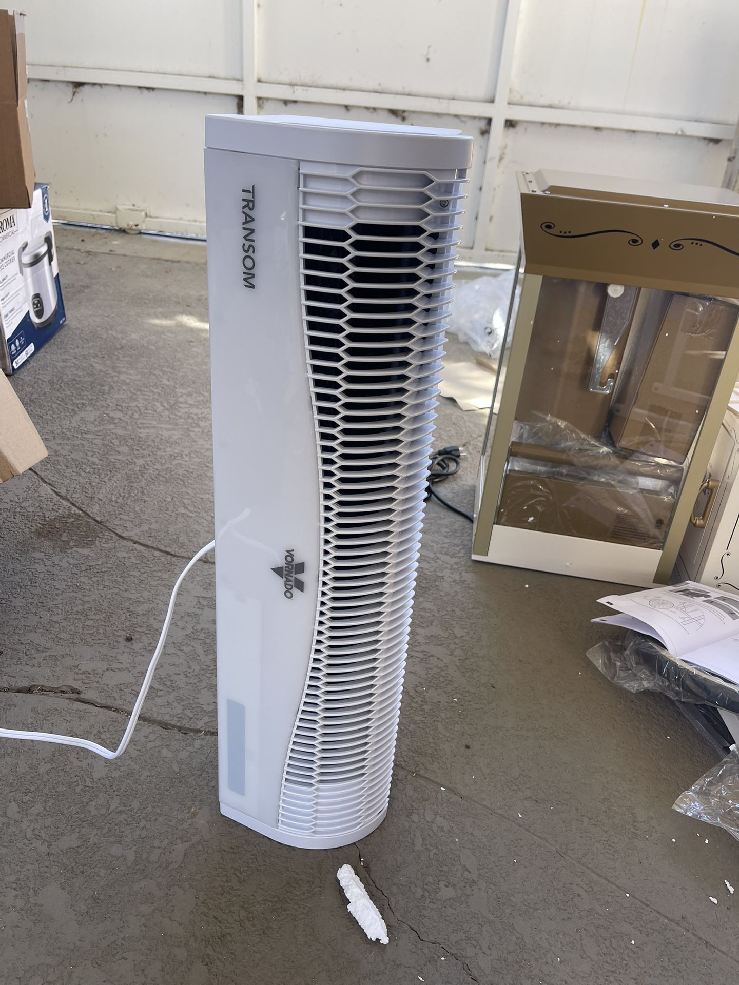 Vornado TRANSOM Window Fan with 4 Speeds