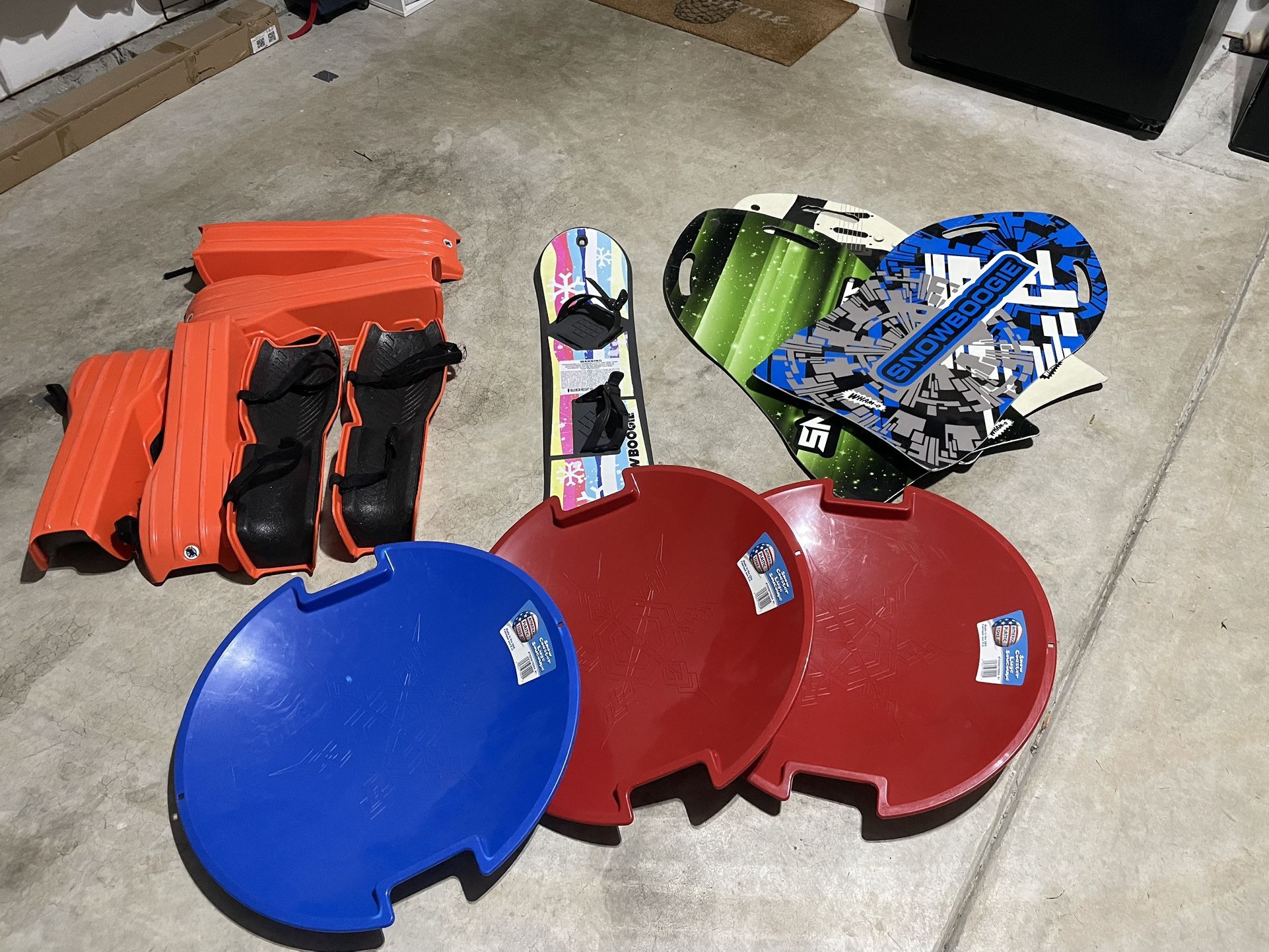 Family Snow Sled Sledding Lot