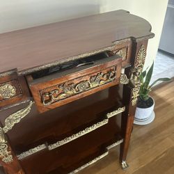 Beautiful Antique Table 