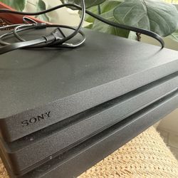 Sony PlayStation PS4 Pro 1000GB