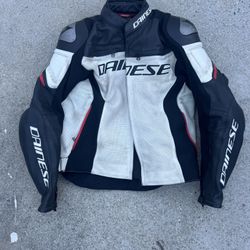 Dainese Leather motorcycle Jacket Size 48 Street Wear Grunge 