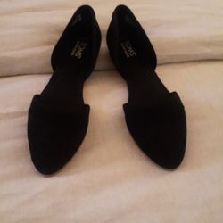 BLACK SUEDE FLATS 