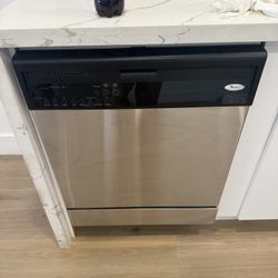 Whirlpool Dishwasher